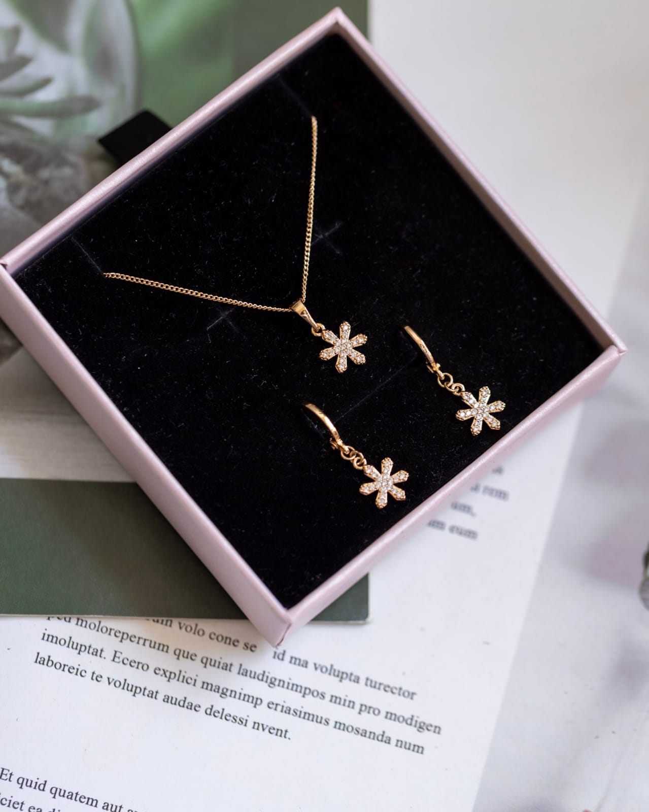 Xupin Rose Gold Snowflake Jewellery Set for Women — Crystal Necklace & Drop Earrings | Gift Box Included | Valentines Gift Shop Nairobi