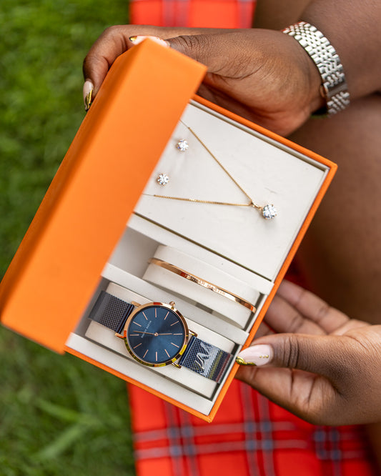 BLUE HANNAH MARTIN WITH XUPIN NECKLACE