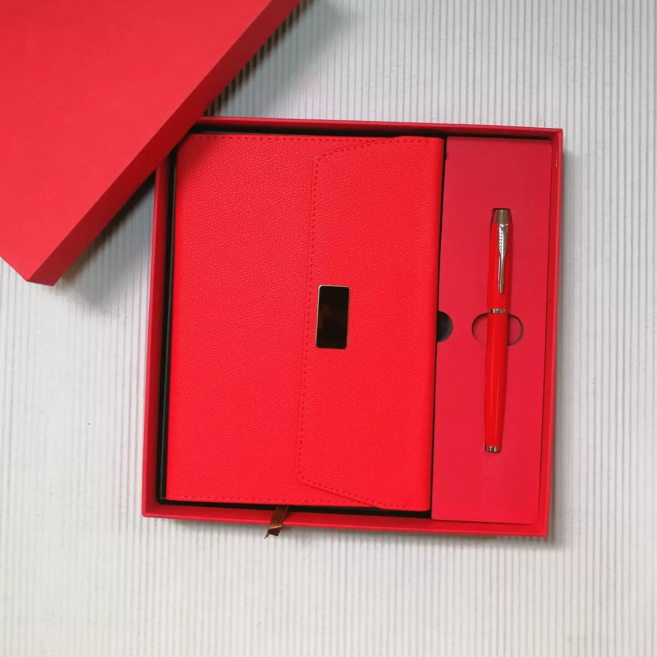 Executive Notebook & Pen Gift Set – Premium Corporate Gift (KES 2,400)